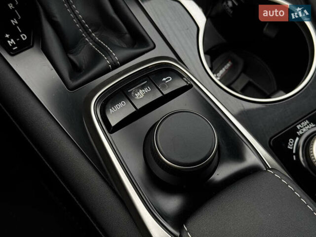 Білий Лексус РХ, об'ємом двигуна 2 л та пробігом 99 тис. км за 36500 $, фото 42 на Automoto.ua