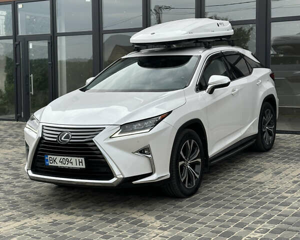 Білий Лексус РХ, об'ємом двигуна 2 л та пробігом 159 тис. км за 33000 $, фото 23 на Automoto.ua