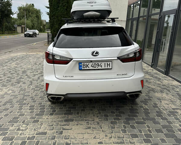 Белый Лексус РХ, объемом двигателя 2 л и пробегом 159 тыс. км за 32000 $, фото 20 на Automoto.ua