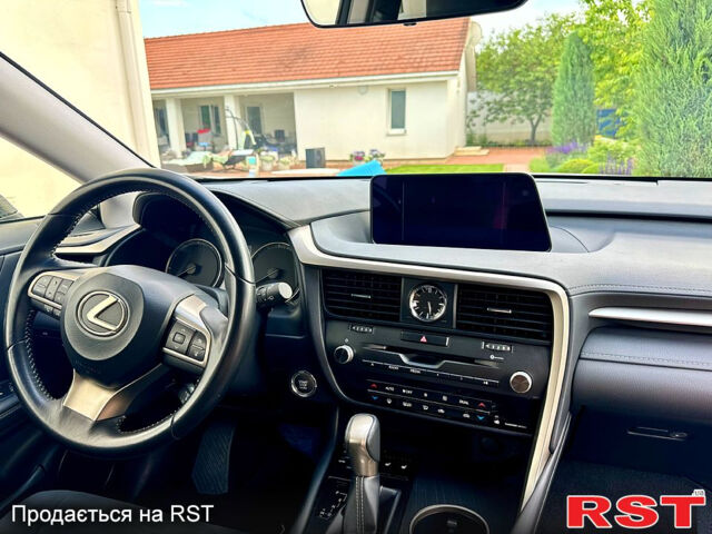 Білий Лексус РХ, об'ємом двигуна 2 л та пробігом 98 тис. км за 35000 $, фото 12 на Automoto.ua