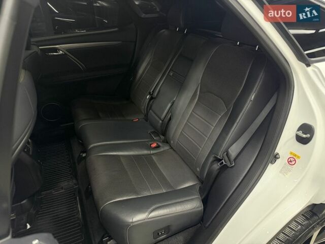 Білий Лексус РХ, об'ємом двигуна 3.46 л та пробігом 86 тис. км за 38900 $, фото 25 на Automoto.ua