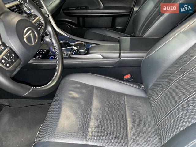 Білий Лексус РХ, об'ємом двигуна 2 л та пробігом 52 тис. км за 42500 $, фото 39 на Automoto.ua