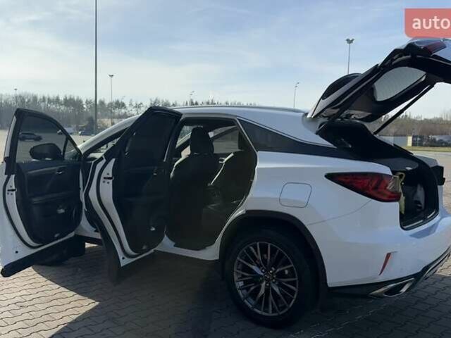 Белый Лексус РХ, объемом двигателя 2 л и пробегом 112 тыс. км за 44000 $, фото 22 на Automoto.ua