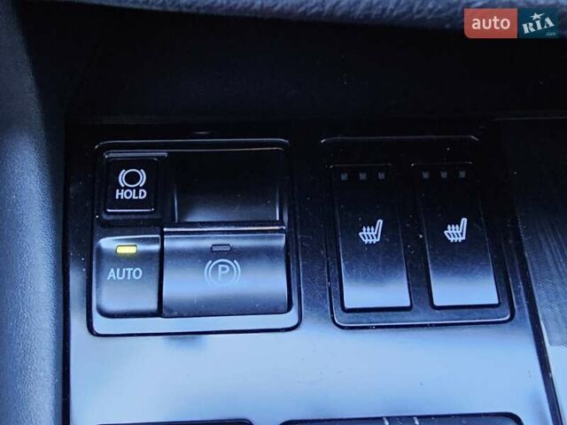 Белый Лексус РХ, объемом двигателя 2 л и пробегом 84 тыс. км за 33800 $, фото 35 на Automoto.ua