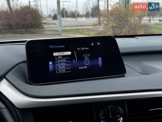 Білий Лексус РХ, об'ємом двигуна 2 л та пробігом 99 тис. км за 36500 $, фото 37 на Automoto.ua