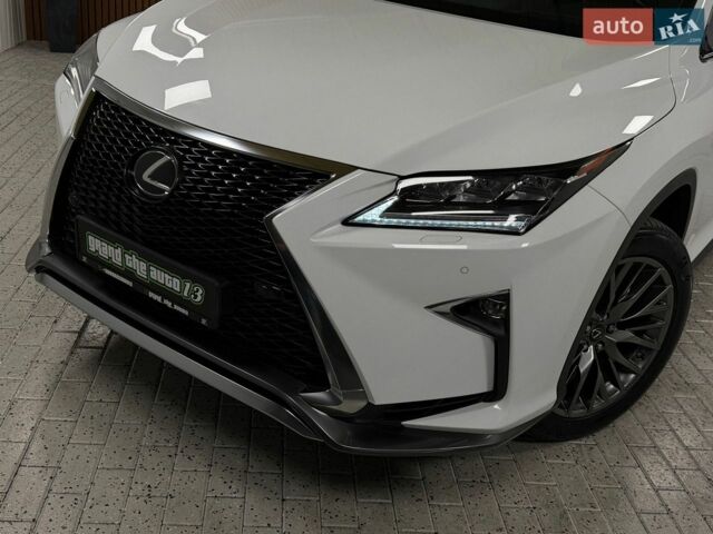 Білий Лексус РХ, об'ємом двигуна 2 л та пробігом 115 тис. км за 38500 $, фото 9 на Automoto.ua