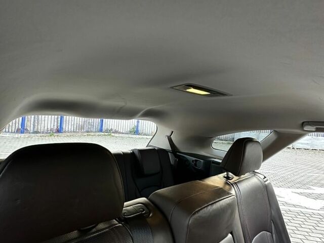 Белый Лексус РХ, объемом двигателя 3.46 л и пробегом 94 тыс. км за 43000 $, фото 16 на Automoto.ua