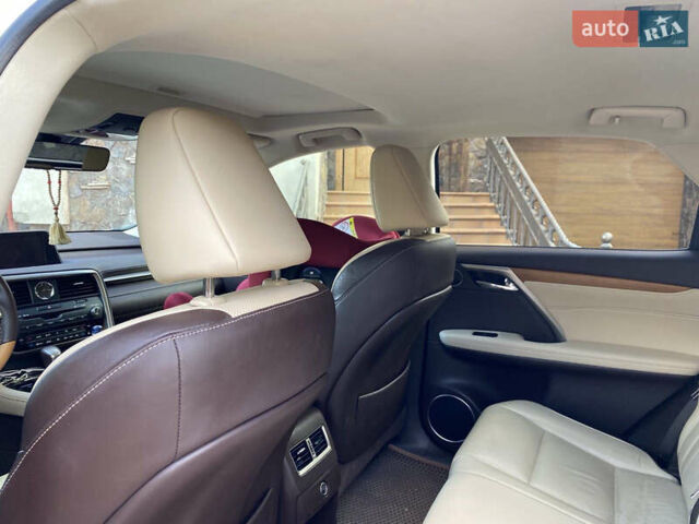 Белый Лексус РХ, объемом двигателя 3.46 л и пробегом 47 тыс. км за 36400 $, фото 7 на Automoto.ua