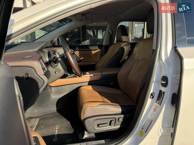 Білий Лексус РХ, об'ємом двигуна 3.5 л та пробігом 62 тис. км за 35500 $, фото 21 на Automoto.ua