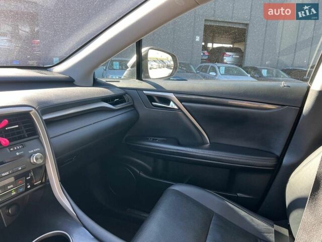 Білий Лексус РХ, об'ємом двигуна 3.5 л та пробігом 170 тис. км за 32490 $, фото 37 на Automoto.ua
