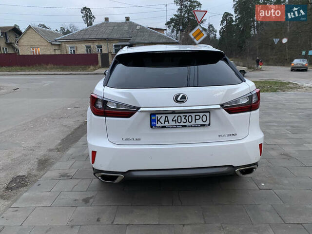 Белый Лексус РХ, объемом двигателя 2 л и пробегом 52 тыс. км за 38000 $, фото 40 на Automoto.ua