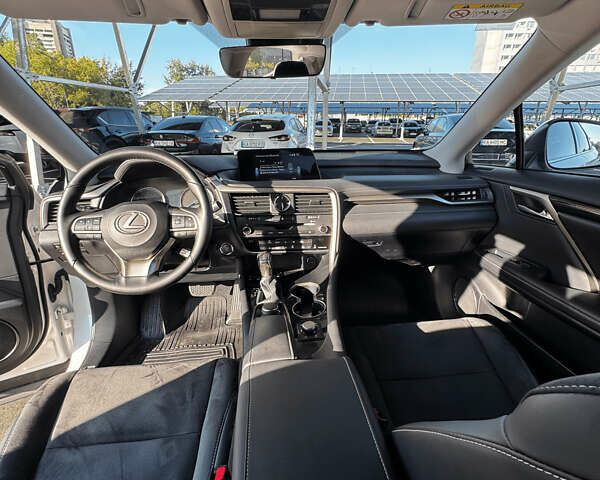 Білий Лексус РХ, об'ємом двигуна 2 л та пробігом 52 тис. км за 38400 $, фото 11 на Automoto.ua