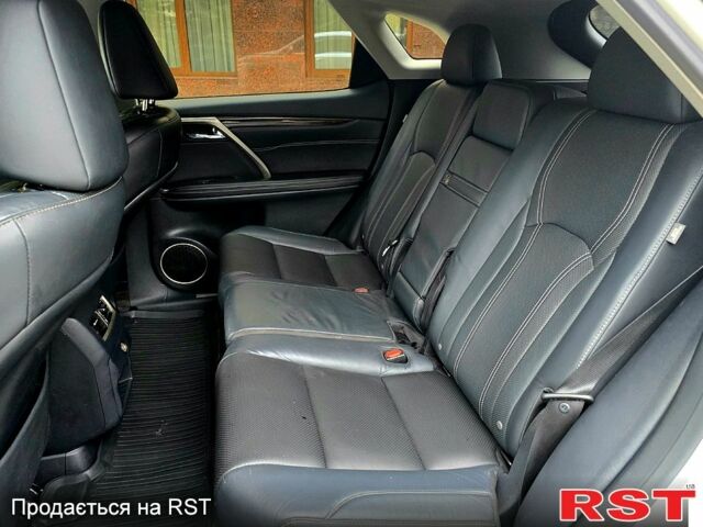 Білий Лексус РХ, об'ємом двигуна 3.5 л та пробігом 50 тис. км за 29600 $, фото 9 на Automoto.ua