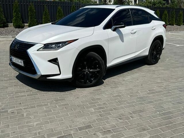 Білий Лексус РХ, об'ємом двигуна 2 л та пробігом 105 тис. км за 29900 $, фото 1 на Automoto.ua