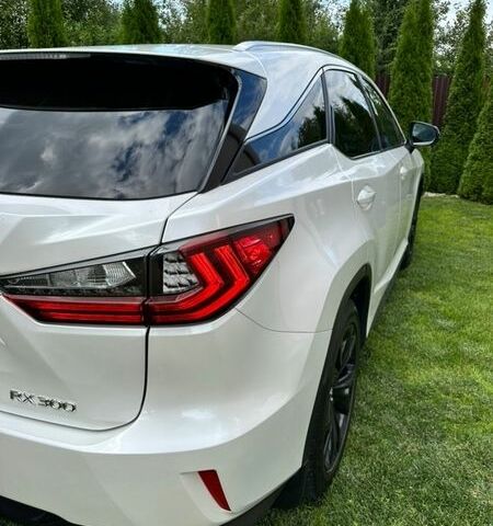 Белый Лексус РХ, объемом двигателя 2 л и пробегом 142 тыс. км за 32500 $, фото 5 на Automoto.ua