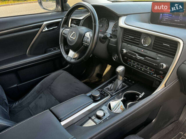 Білий Лексус РХ, об'ємом двигуна 2 л та пробігом 105 тис. км за 29900 $, фото 7 на Automoto.ua