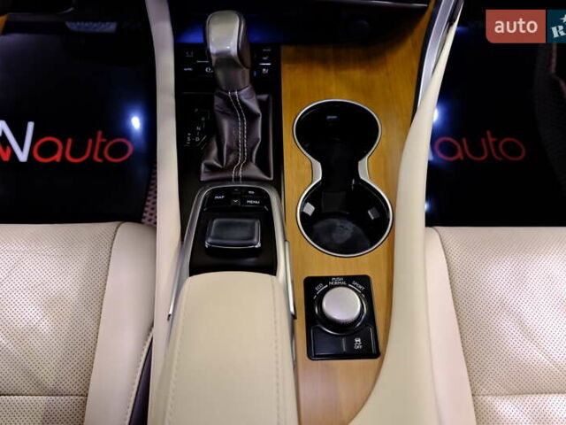 Белый Лексус РХ, объемом двигателя 3.46 л и пробегом 48 тыс. км за 36900 $, фото 16 на Automoto.ua