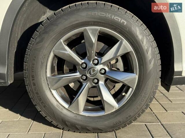 Білий Лексус РХ, об'ємом двигуна 3.5 л та пробігом 62 тис. км за 35500 $, фото 6 на Automoto.ua