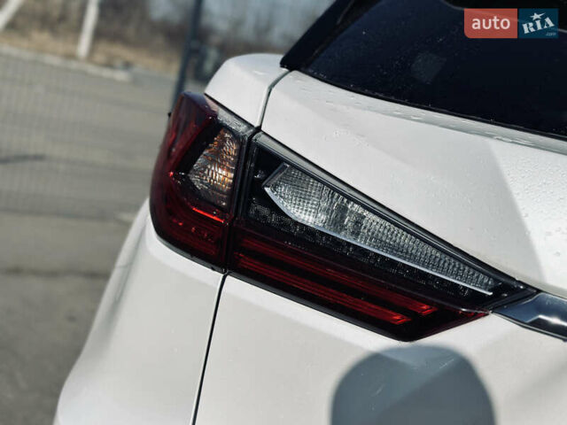 Білий Лексус РХ, об'ємом двигуна 3.46 л та пробігом 125 тис. км за 34000 $, фото 10 на Automoto.ua
