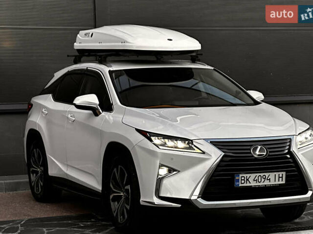 Білий Лексус РХ, об'ємом двигуна 2 л та пробігом 159 тис. км за 32000 $, фото 40 на Automoto.ua