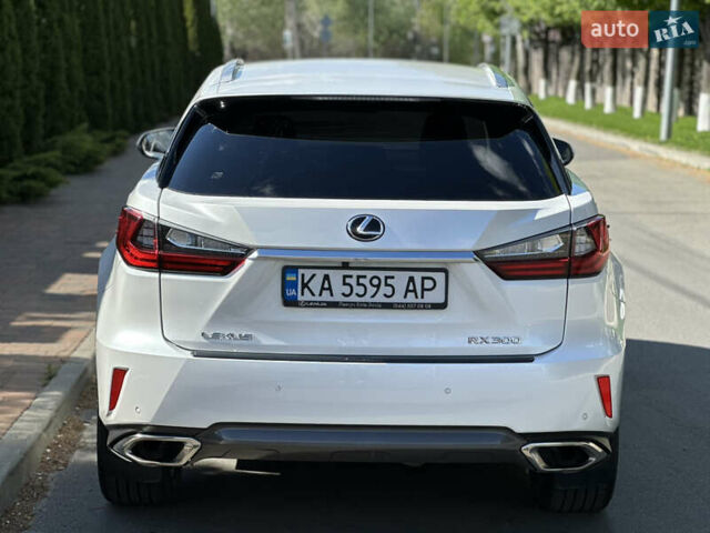 Белый Лексус РХ, объемом двигателя 2 л и пробегом 150 тыс. км за 33200 $, фото 6 на Automoto.ua