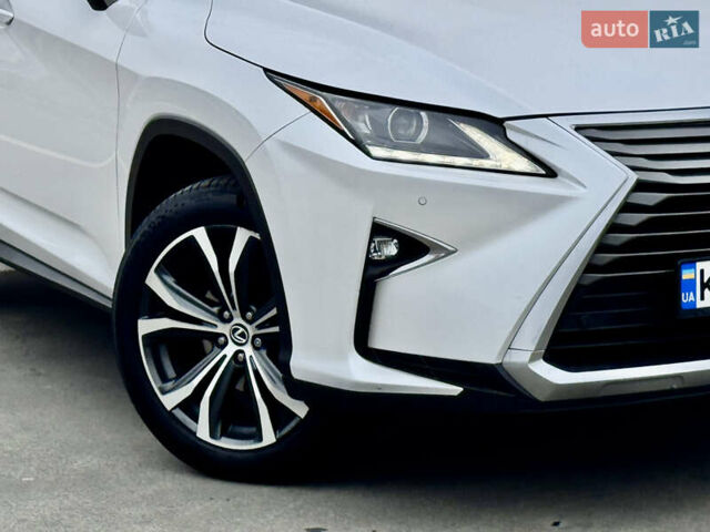 Лексус РХ 2018 в Киеве на Automoto.ua Белый Лексус РХ, объемом двигателя 3.46 л и пробегом 135 тыс. км за 29999 $, фото 8 на Automoto.ua