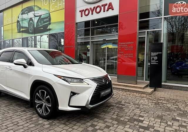 Білий Лексус РХ, об'ємом двигуна 2 л та пробігом 263 тис. км за 26000 $, фото 18 на Automoto.ua