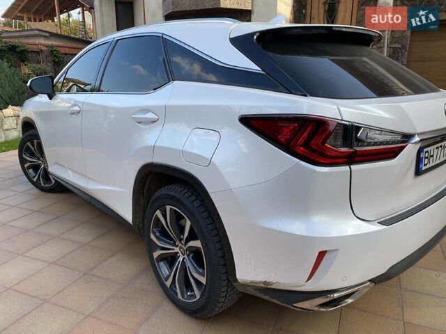 Белый Лексус РХ, объемом двигателя 3.46 л и пробегом 47 тыс. км за 36400 $, фото 5 на Automoto.ua