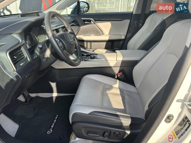 Белый Лексус РХ, объемом двигателя 3.46 л и пробегом 61 тыс. км за 28900 $, фото 7 на Automoto.ua