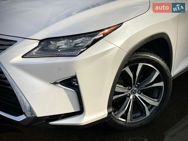 Білий Лексус РХ, об'ємом двигуна 2 л та пробігом 75 тис. км за 38000 $, фото 5 на Automoto.ua