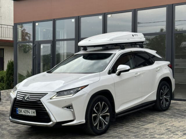 Білий Лексус РХ, об'ємом двигуна 2 л та пробігом 164 тис. км за 33000 $, фото 1 на Automoto.ua