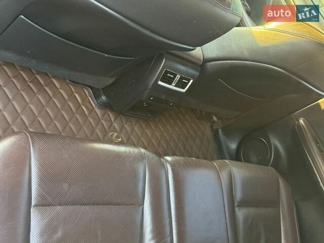 Белый Лексус РХ, объемом двигателя 2 л и пробегом 169 тыс. км за 31700 $, фото 16 на Automoto.ua