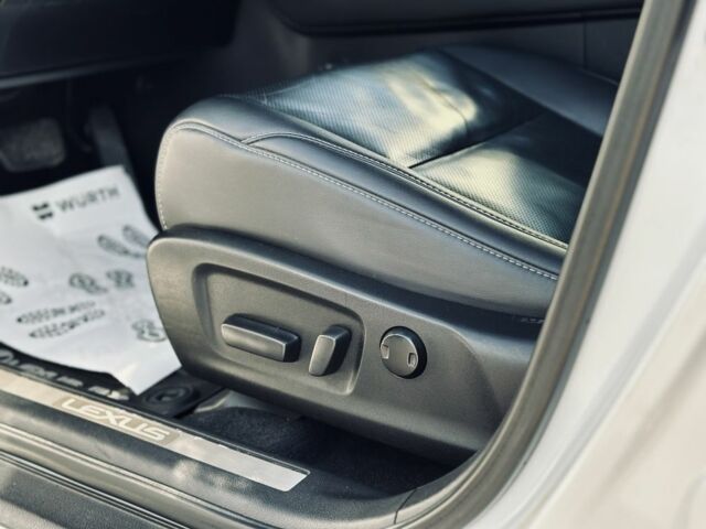 Білий Лексус РХ, об'ємом двигуна 3.5 л та пробігом 125 тис. км за 33999 $, фото 21 на Automoto.ua