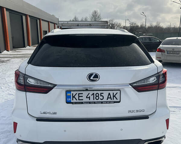 Белый Лексус РХ, объемом двигателя 2 л и пробегом 80 тыс. км за 36000 $, фото 5 на Automoto.ua