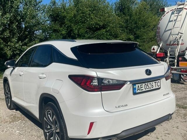Білий Лексус РХ, об'ємом двигуна 2 л та пробігом 80 тис. км за 33000 $, фото 5 на Automoto.ua