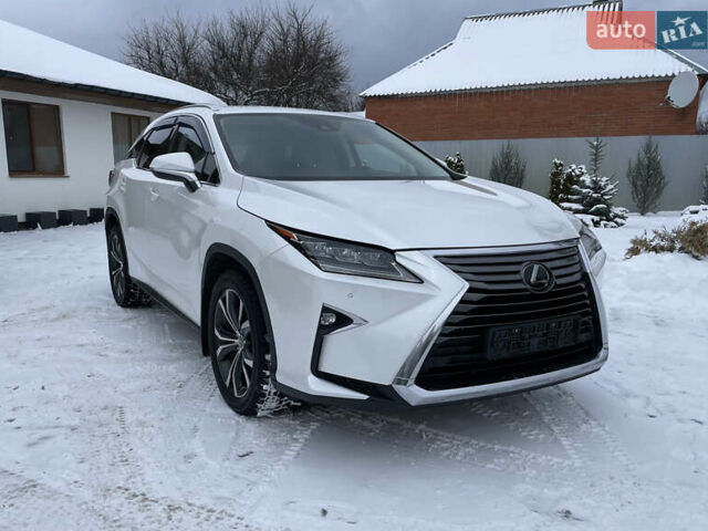 Белый Лексус РХ, объемом двигателя 2 л и пробегом 127 тыс. км за 28700 $, фото 13 на Automoto.ua