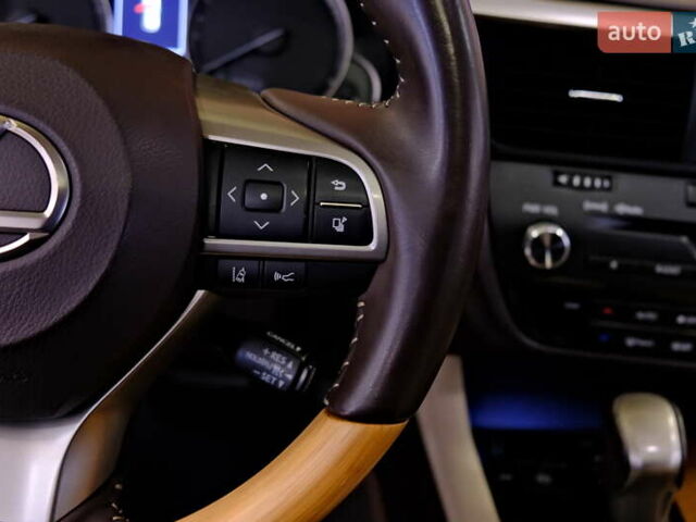 Белый Лексус РХ, объемом двигателя 3.46 л и пробегом 48 тыс. км за 36900 $, фото 22 на Automoto.ua