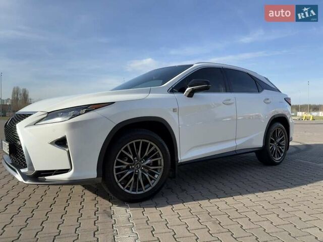 Белый Лексус РХ, объемом двигателя 2 л и пробегом 112 тыс. км за 44000 $, фото 3 на Automoto.ua