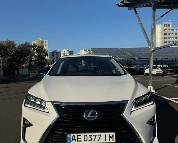 Білий Лексус РХ, об'ємом двигуна 2 л та пробігом 52 тис. км за 38400 $, фото 4 на Automoto.ua