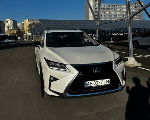 Білий Лексус РХ, об'ємом двигуна 2 л та пробігом 52 тис. км за 38400 $, фото 1 на Automoto.ua