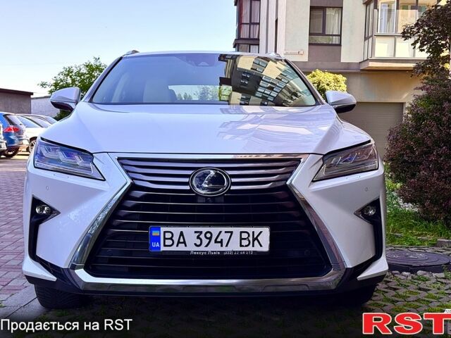 Белый Лексус РХ, объемом двигателя 2 л и пробегом 43 тыс. км за 56000 $, фото 1 на Automoto.ua