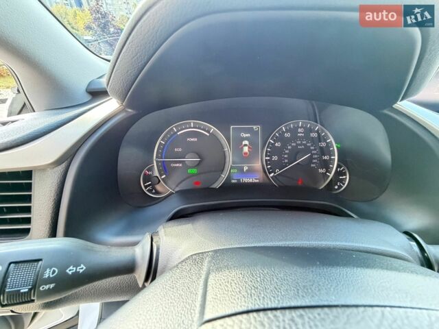 Білий Лексус РХ, об'ємом двигуна 3.46 л та пробігом 170 тис. км за 31500 $, фото 6 на Automoto.ua