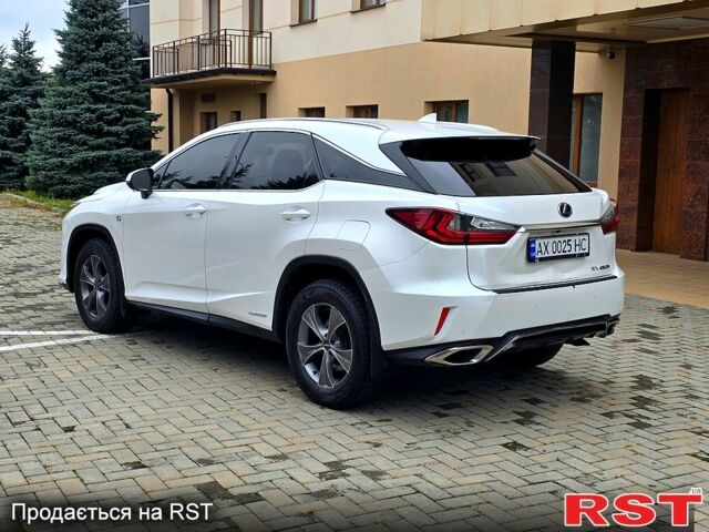 Білий Лексус РХ, об'ємом двигуна 3.5 л та пробігом 50 тис. км за 29600 $, фото 1 на Automoto.ua