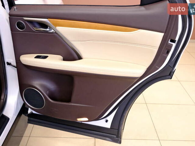 Белый Лексус РХ, объемом двигателя 3.46 л и пробегом 48 тыс. км за 36900 $, фото 39 на Automoto.ua