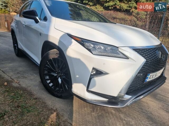 Белый Лексус РХ, объемом двигателя 3.46 л и пробегом 174 тыс. км за 36000 $, фото 5 на Automoto.ua