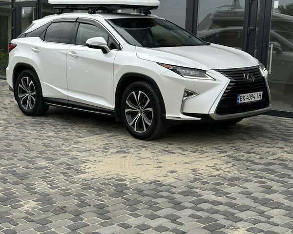 Білий Лексус РХ, об'ємом двигуна 2 л та пробігом 159 тис. км за 33500 $, фото 11 на Automoto.ua