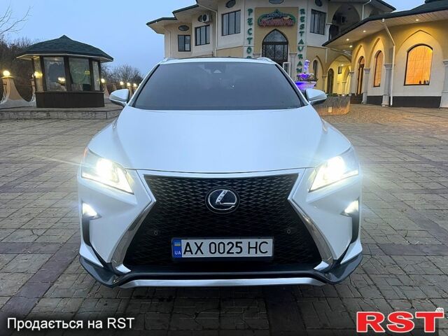 Белый Лексус РХ, объемом двигателя 3.5 л и пробегом 52 тыс. км за 42000 $, фото 1 на Automoto.ua