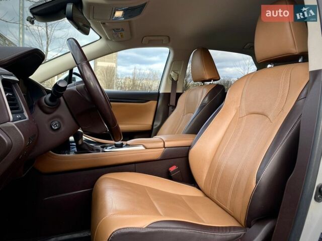 Білий Лексус РХ, об'ємом двигуна 2 л та пробігом 75 тис. км за 38000 $, фото 19 на Automoto.ua