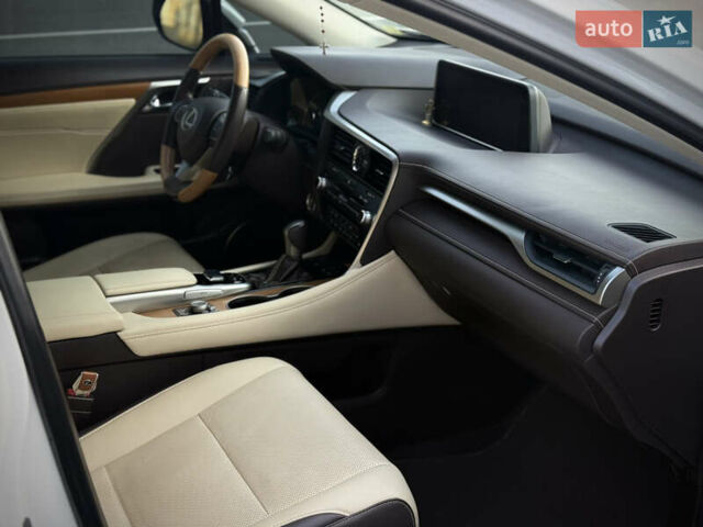 Белый Лексус РХ, объемом двигателя 3.46 л и пробегом 72 тыс. км за 34900 $, фото 28 на Automoto.ua