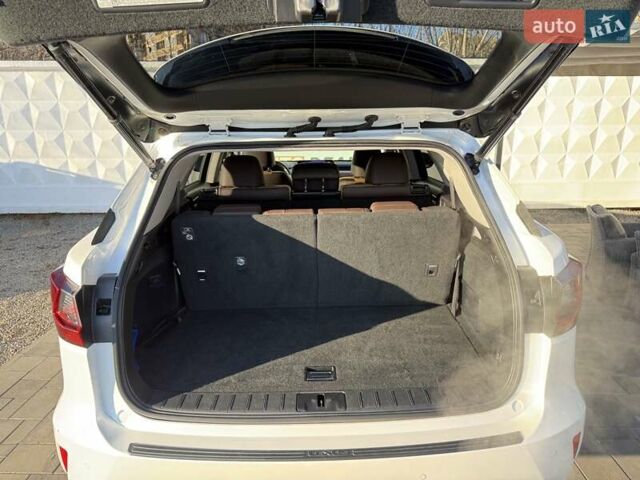 Білий Лексус РХ, об'ємом двигуна 3.5 л та пробігом 62 тис. км за 35500 $, фото 13 на Automoto.ua